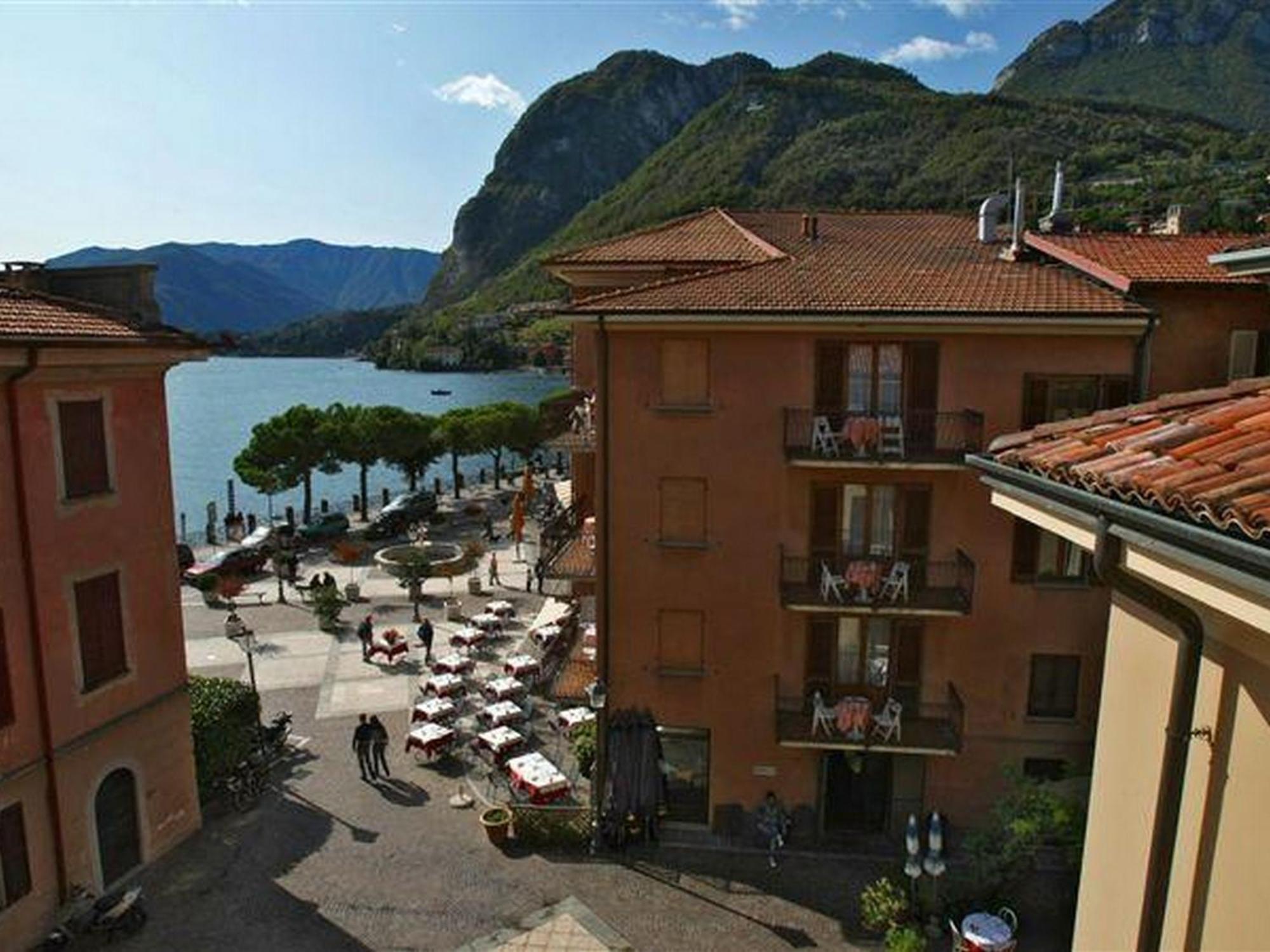 Ferienwohnung La Piazza Menaggio Exterior foto